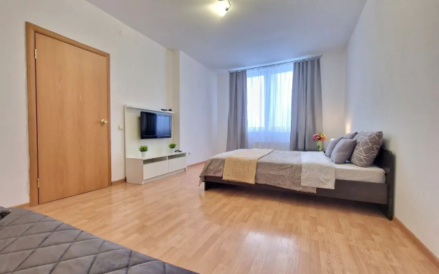 Квартира на Улице Старых Большевиков 3