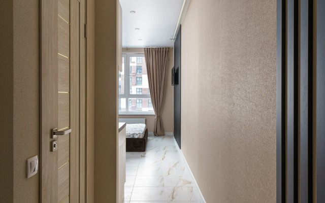 Uluchshennaya Studiya S Vidom Na Gorod Dom Smile Apartments