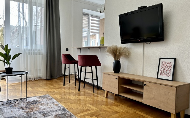 Na Ulitse Lenina 5v Flat
