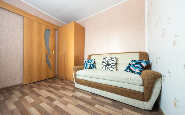 Апартаменты Домино по ул. Комарова,7