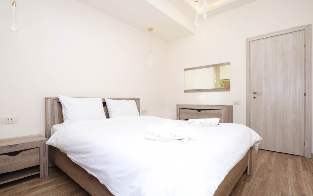 Stay Inn on Koghbatsi Str. 16-152 Apartments
