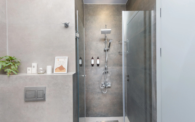 Porta Exclusive Loft by AESTHAVEN Apartments