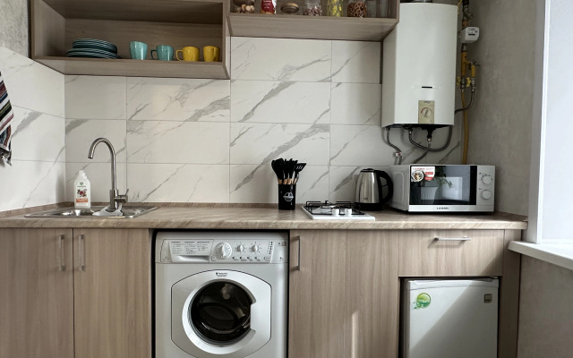 Na Glavnom Bulvare Goroda Flat