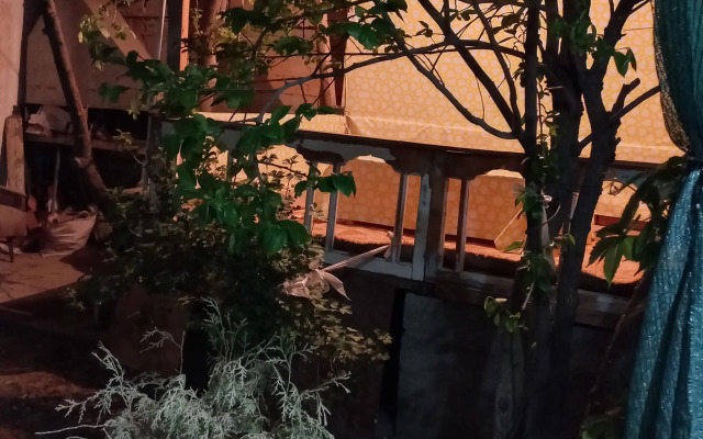 Raxat Guest House