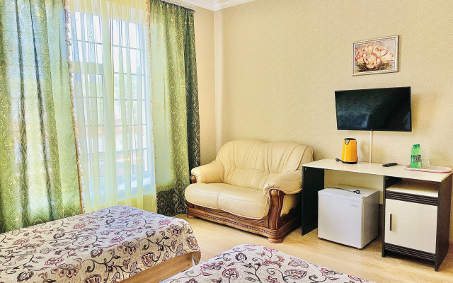 Отель Акварель