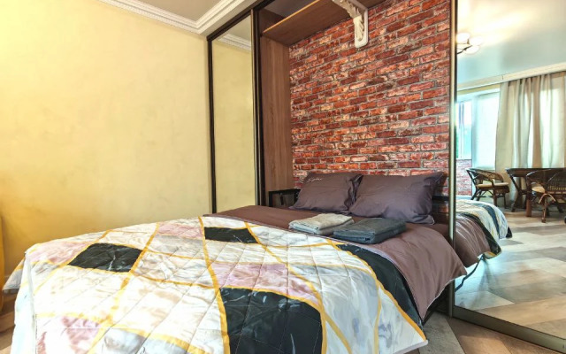 Квартира Уютная студия в шаговой доступности от метро