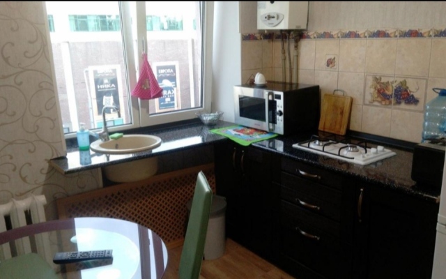 Апартаменты на Театральной 33