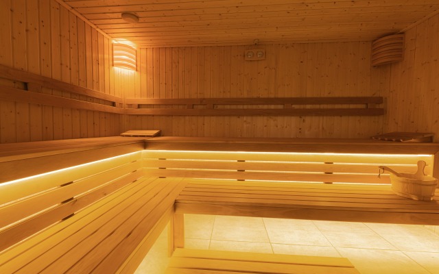 Bazilika alatt Panzió Hotel