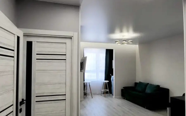 Dvukhkomnatnaya Vozle Akvaparka Flat