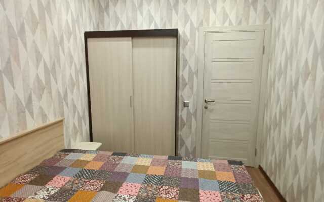 Апартаменты 4-х комнатная на Олимпийской 83