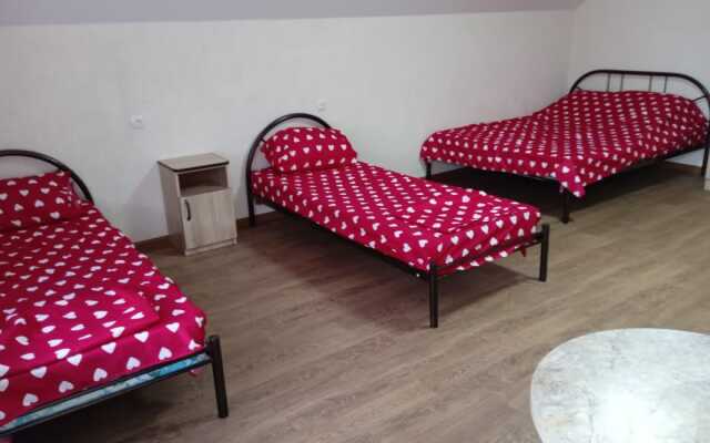 Visokiy Bereg Inn Guest House