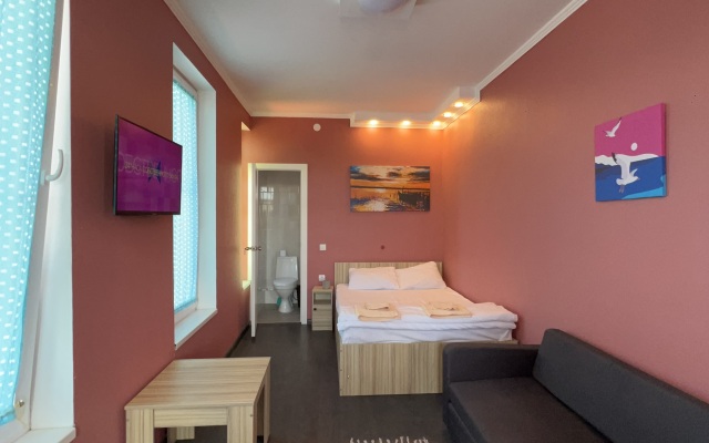 Iyun Mini Hotel