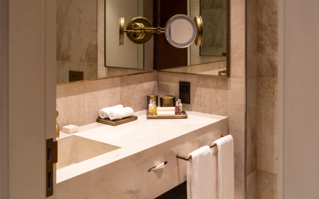 Kurortnyj otel' ERTH Abu Dhabi