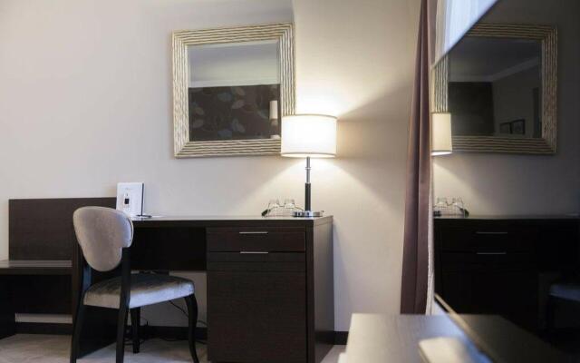 Constantine the Great Hotel