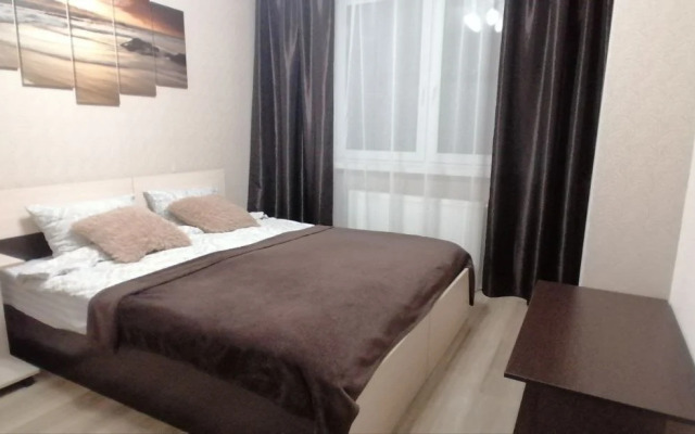 Dvukhkomnatniye v Rayone Koltsovo Apartments