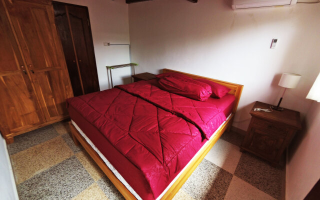 Capung Guest house