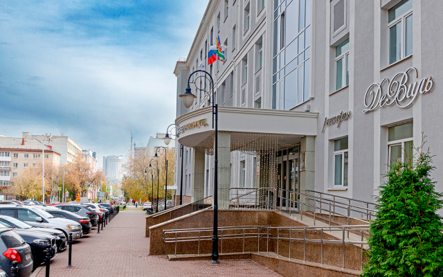 Green Park Hotel