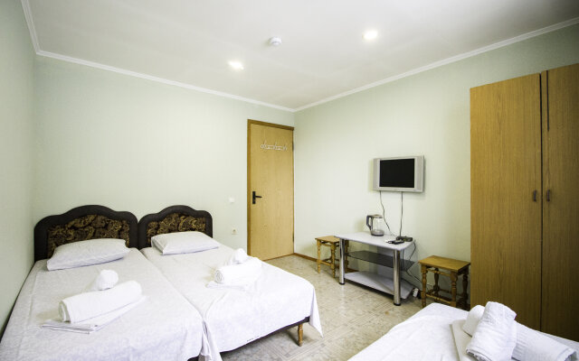 Na Mira Guest House
