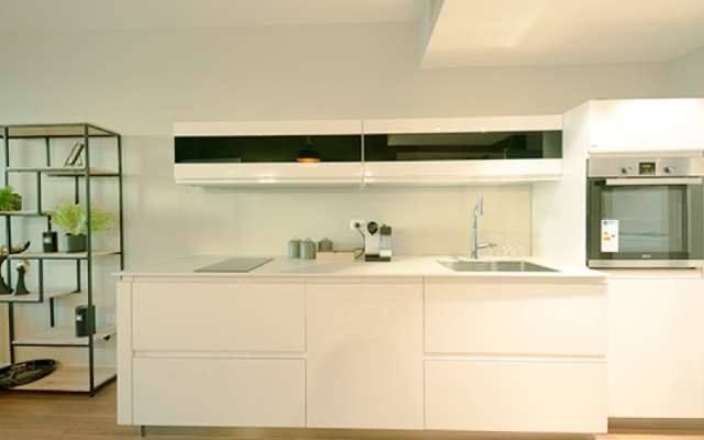 Luxury Suites by Notaly Ariel - Carmel Beach Apartments