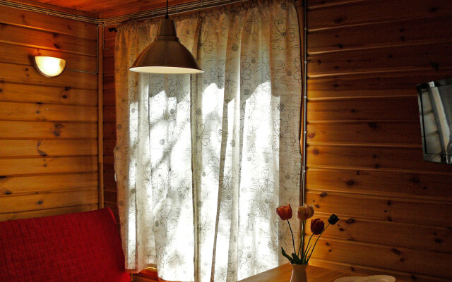 Шале Размещение с двумя спальнями (4+2)