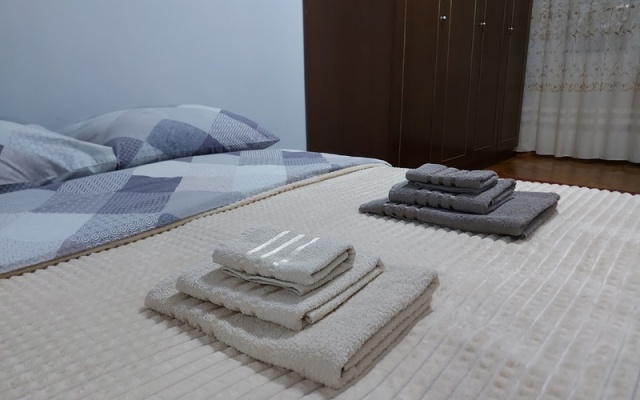 V Rayone Meduniversiteta Flat