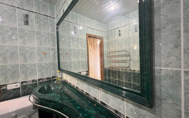 Na Ulitse Polesskaya 19 Flat