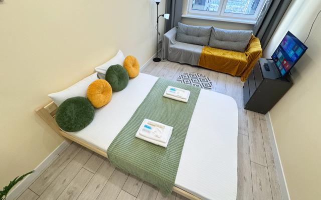 S zaseleniem 24/7 luchshiy servis posutochno 50 Flat