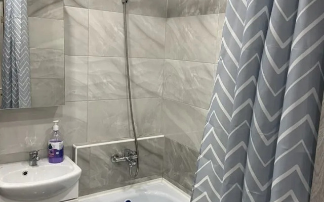 Na ulitse Yeleny Kolesovoy 26B Flat