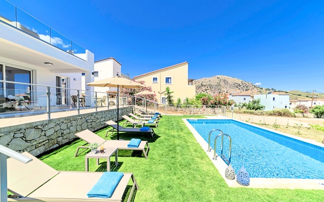Costa Maris Villa Private Pool