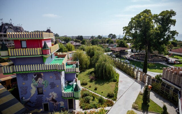 Zamok u Morya Golovinka Hotel