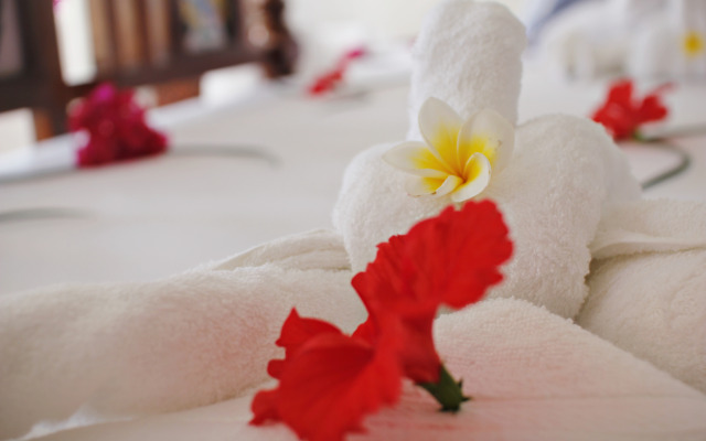 Aya Beach Bungalows Hotel