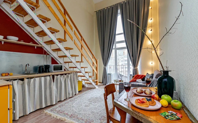 Cosmos Apart Na Frezerovschikov 59 Flat — Perm