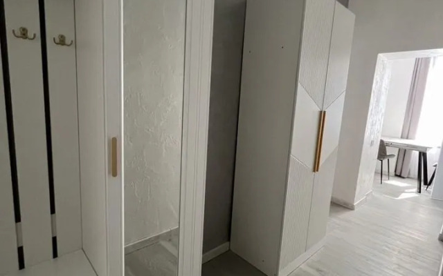 Апартаменты на Светлой 18 (205)