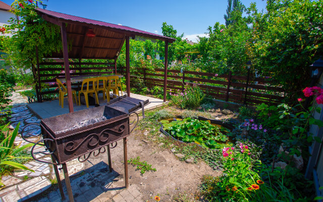 40 Let Pobedyi Guest House