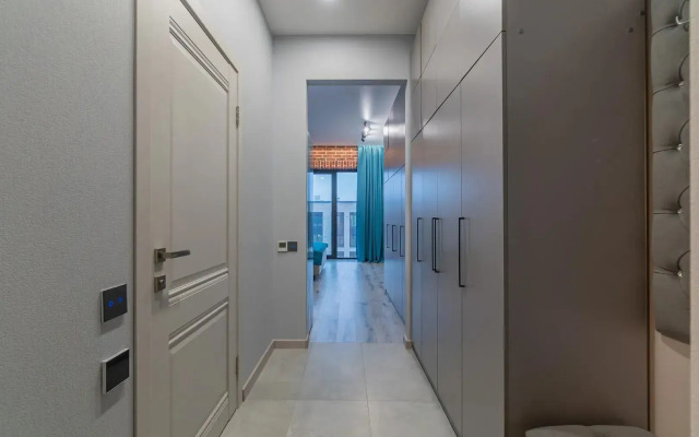 Studiya Na Naberezhnoy Makarova, 58 Flat