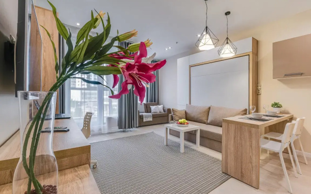 Апартаменты Премиум с Балконом и Видом на Город Business Apartments