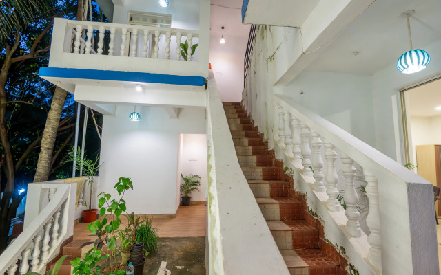 Morjim Sea Waves Hotel