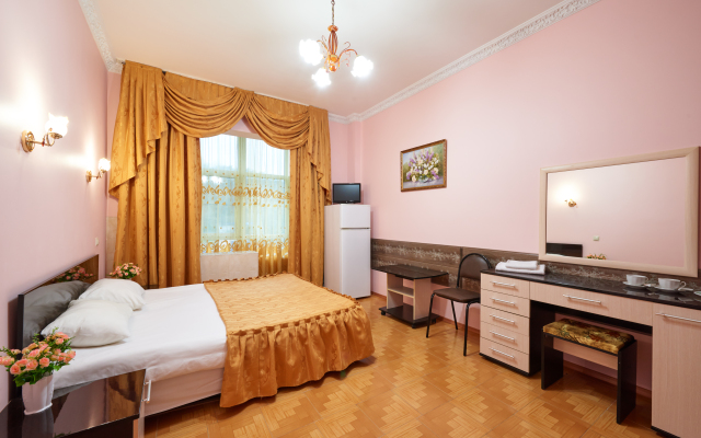 Iordan Hotel