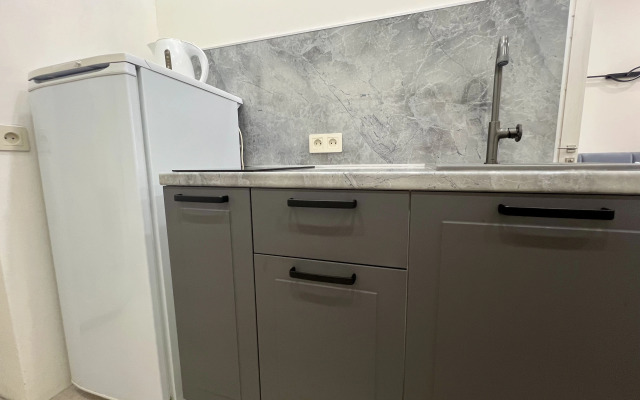 Uyutnaya Studiya v Samom Tsentre Flat