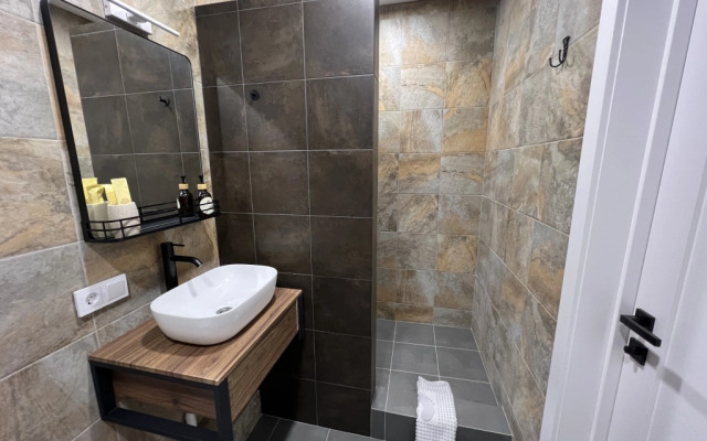 Апартаменты с проектором в самом центре на Береговой 73