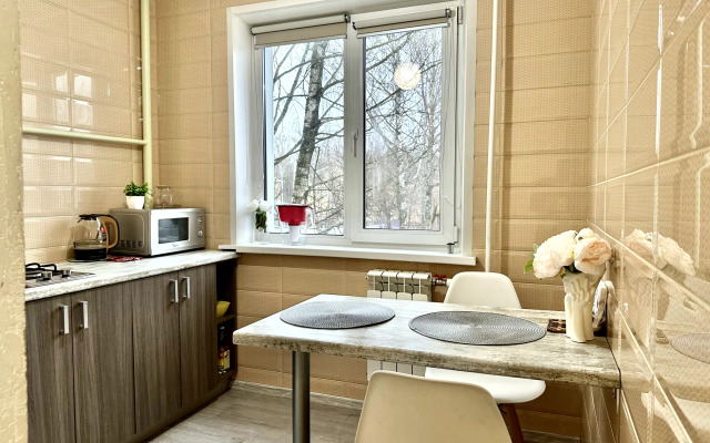 Квартира Двухкомнатная Сети На время на ул. Лежневская