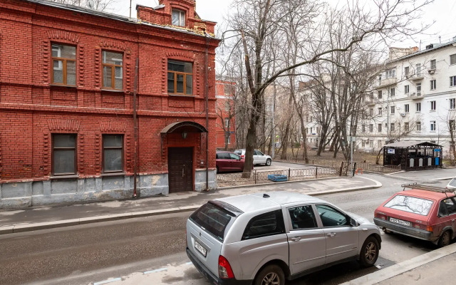 Апартаменты Кварт-Отель, Пуговишников пер., 8