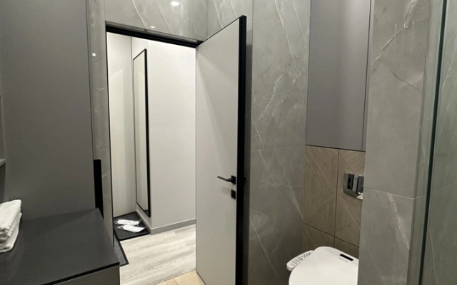 Uyutnaya Kvartira V 100m Ot Metro Spartak Apartments