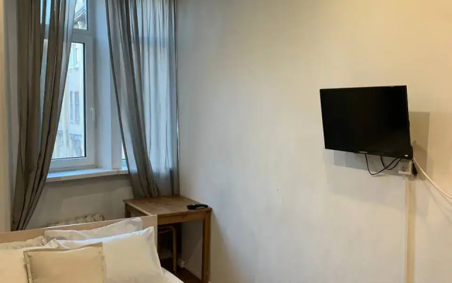 Меблированные комнаты Счастливая Матрешка на Лиговском 44