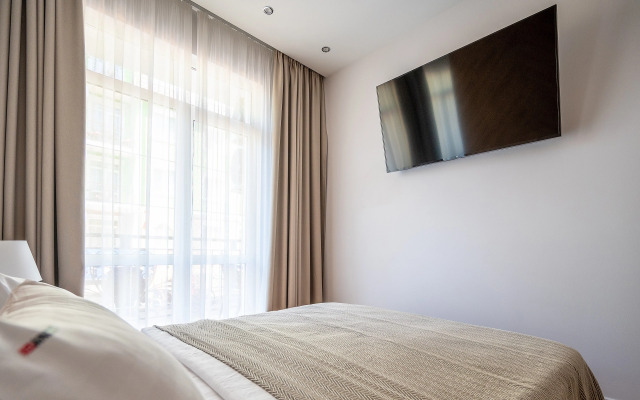 Red Apartments Art Layt Siti Apartament Adelin Apartments