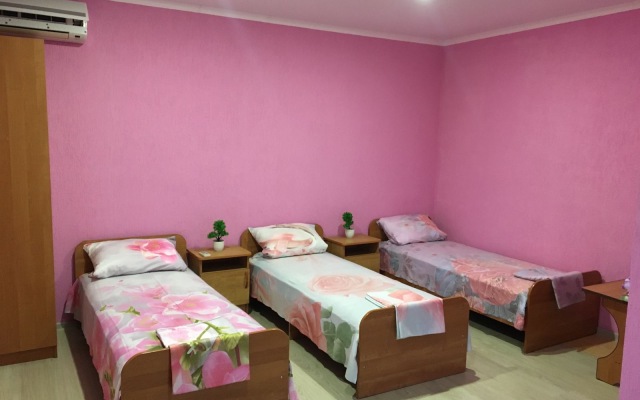 Na Kurortnoy Guest House