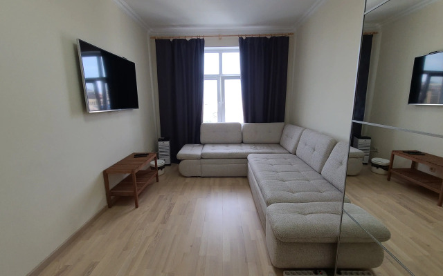 Апартаменты на Фрунзенской с видом на город