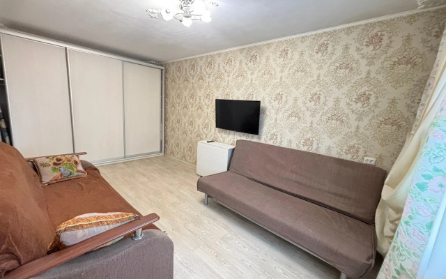 1 Komnatnaya U Akvaparka S Konditsionerom Flat
