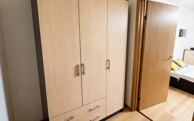 Studiya Ryadom S Lechebnym Tsentrom Flat