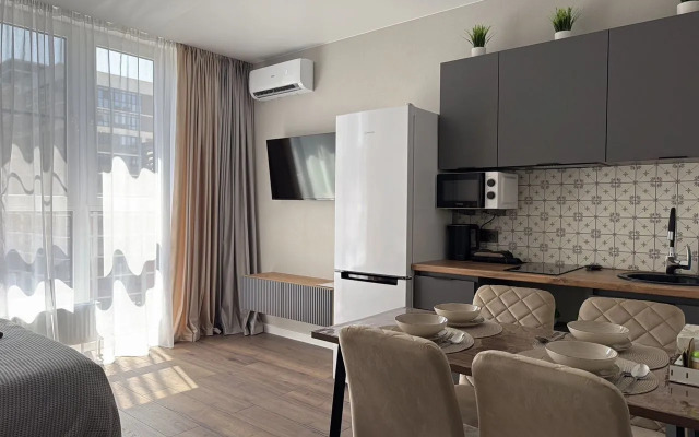 Апартаменты студия на Ивана Беличенко 92к3